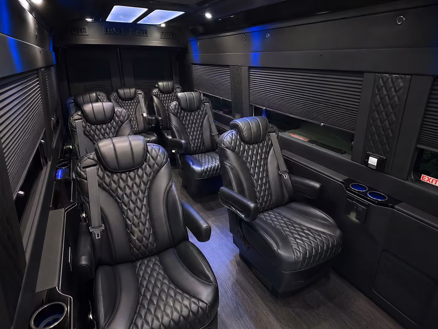 find the perfect transportation for your next airport transfer 5
